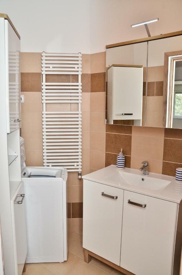 Diamond House Apartment Hajduszoboszlo Exterior photo
